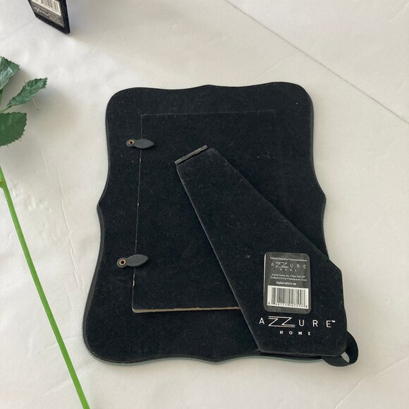 Azure Home  & Sheffield Set of Two Silver Tabletop Picture Frames 4 x 6 - Picture 5 of 5